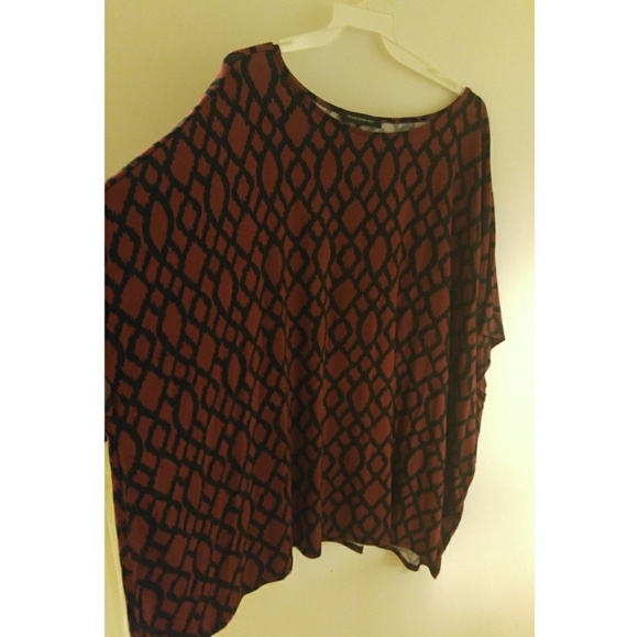 Burgundy/Black top - Picture 7 of 8